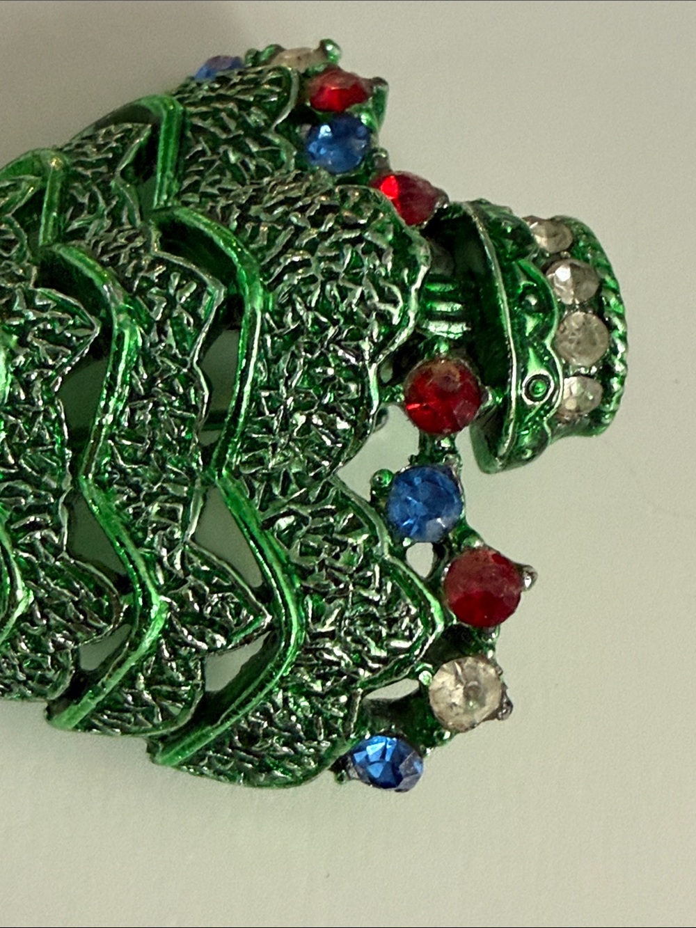 Reserved M Rare vintage Corel Green Jeweled Christmas Tree Brooch pin book piece - Picture 8 of 12